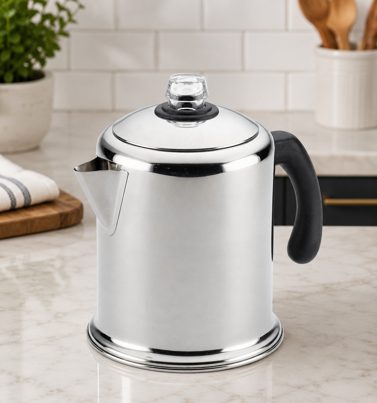 Farberware 12-Cup Electric Percolator Review (47053)Is This Classic Coffee Maker Still Worth It in 2026?